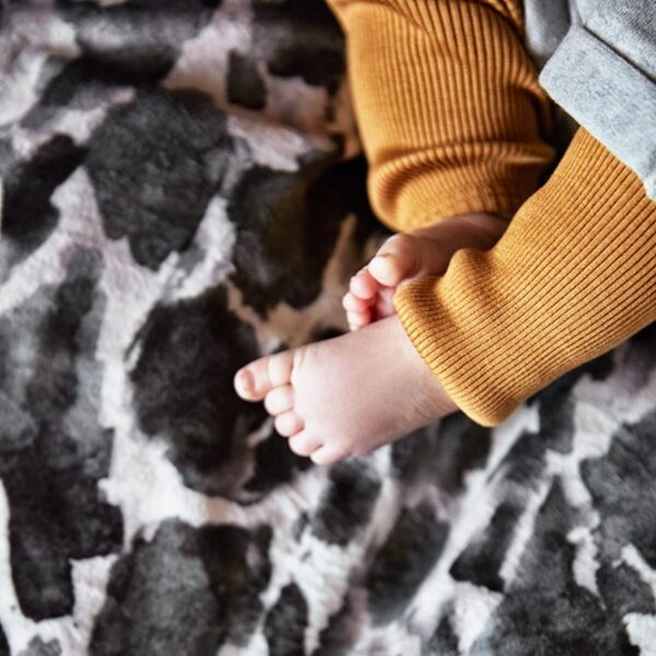 Κουβέρτα Elodie Details Pearl Velvet - Wild Paris - Image 3