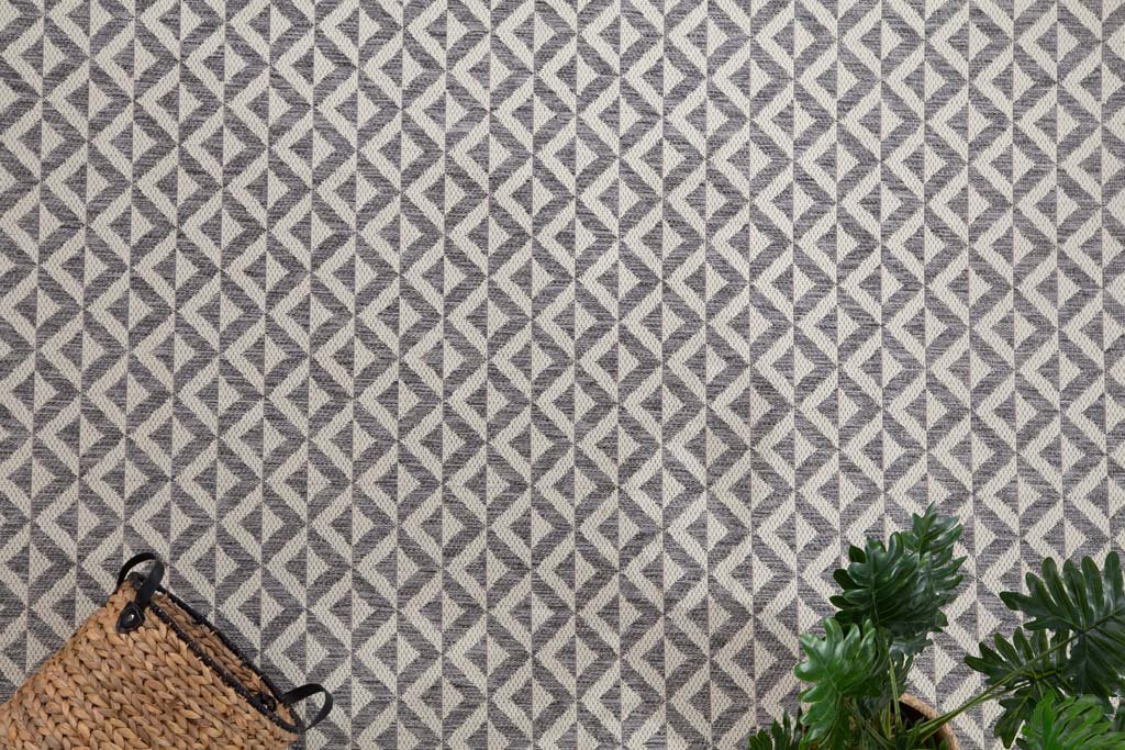 Sand Ψάθα 1631 E Διάδρομος με γεωμετρικό σχέδιο και επάνω του καλαθάκι και φυτό