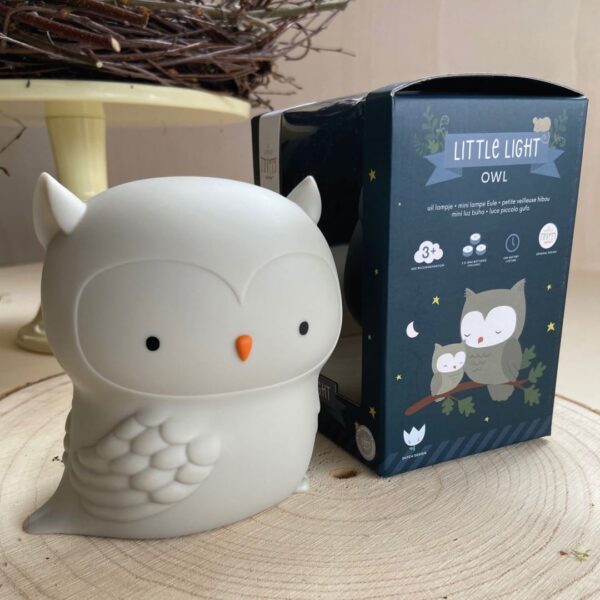 Little Light Owl Φωτάκι Νυχτός δίπλα σε συσκευασία