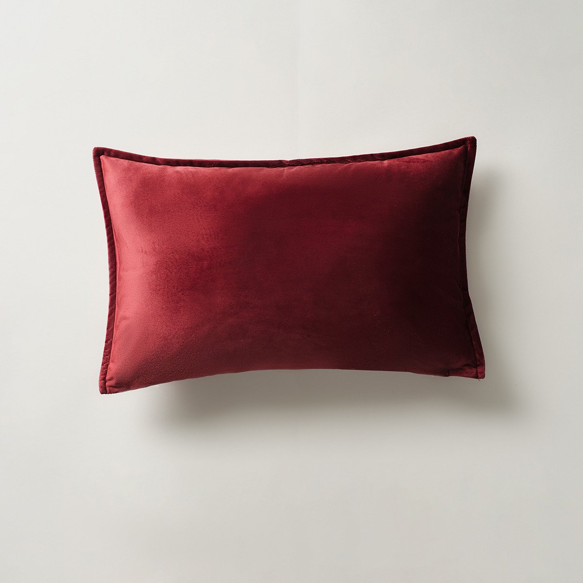 Winter Red Velvet Μαξιλαροθήκη