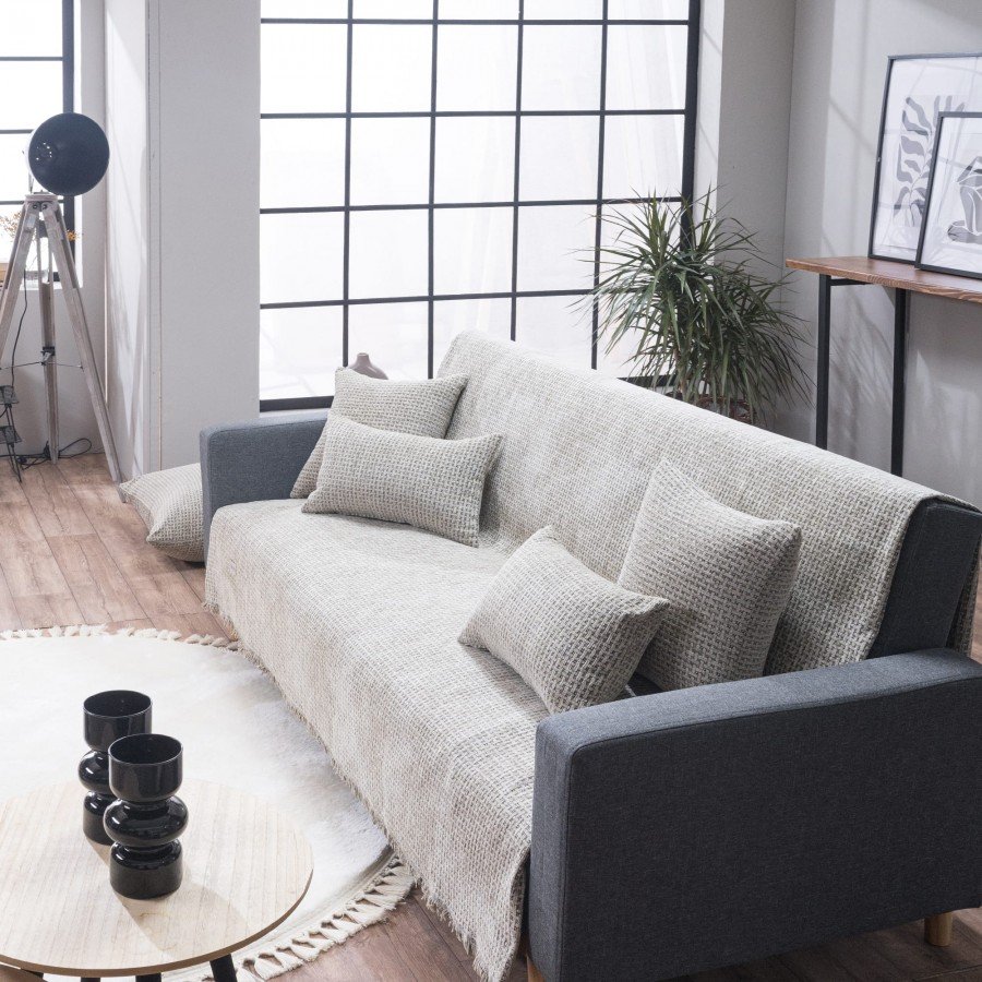 Brooklin Ριχτάρι 07 στρωμένο σε καναπέ με μαξιλάρια