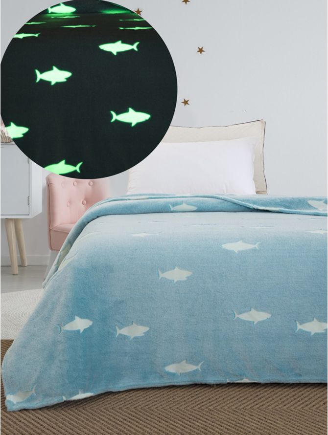 Fleece Fin Παιδική Κουβέρτα στρωμένη σε κρεβάτι