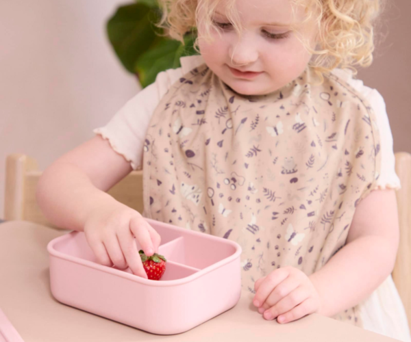 Lucky Lunch Box, με το οποίο τρώει ένα παιδάκι