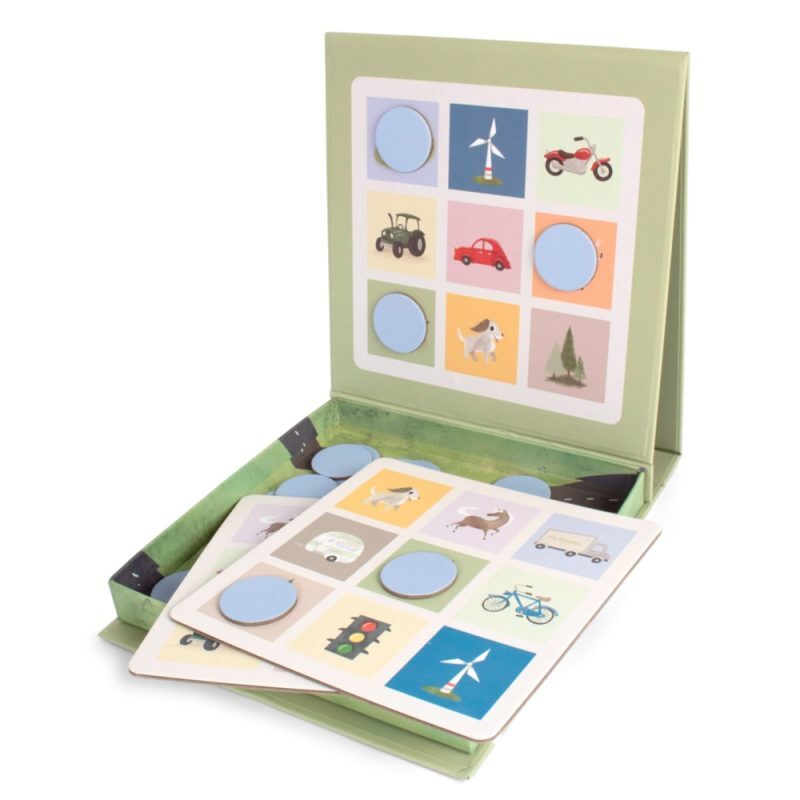 Road Trip Magnetic Game