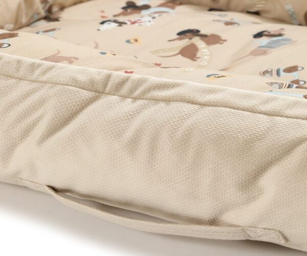 Pierre The Dog Baby Nest Sand