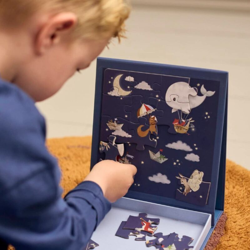 Dreamy Adventures Magnetic Puzzle