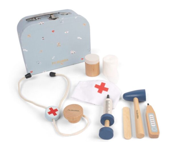 Play Set Wooden Toys Little Doctor, με τα οποία παίζει ένα παιδάκι