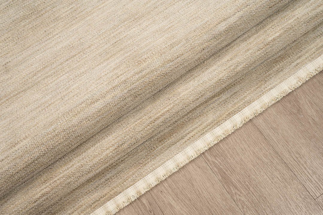 Pure 17 Χαλί Cream/ L. Grey, στρωμένο