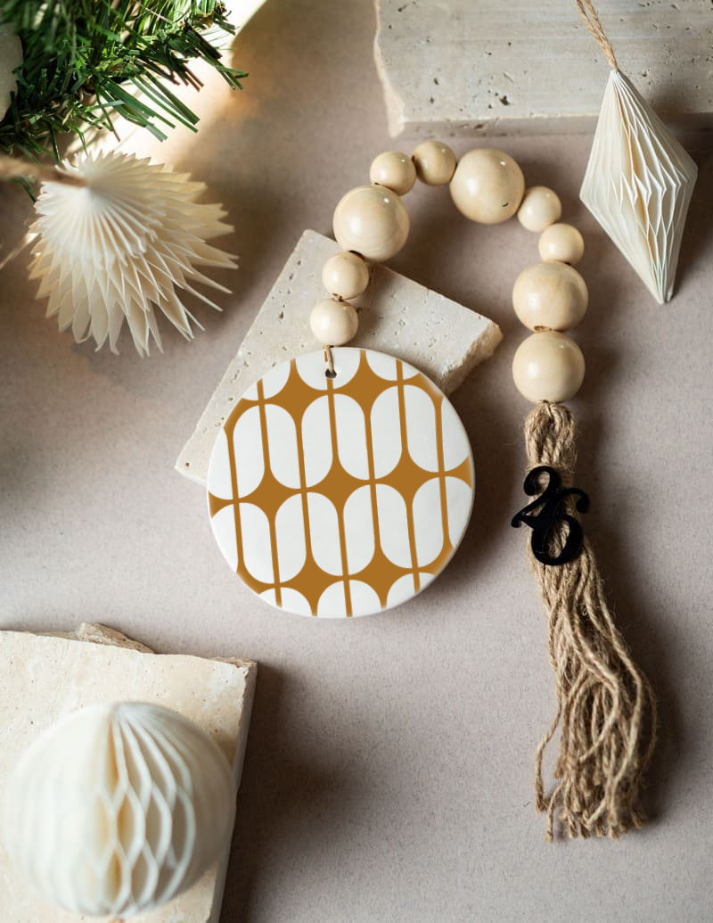 Κεραμικό Χειροποίητο Γούρι Μοτίβο Κίτρινο 2026