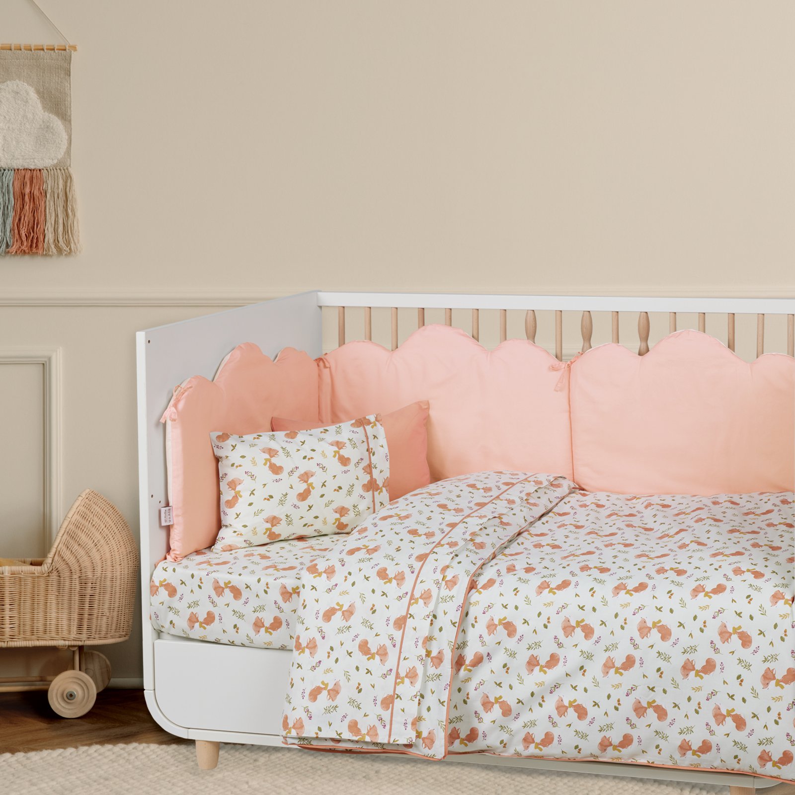 4978 Σετ Σεντόνια Κούνιας 3τμχ στρωμένα σε κρεβάτι