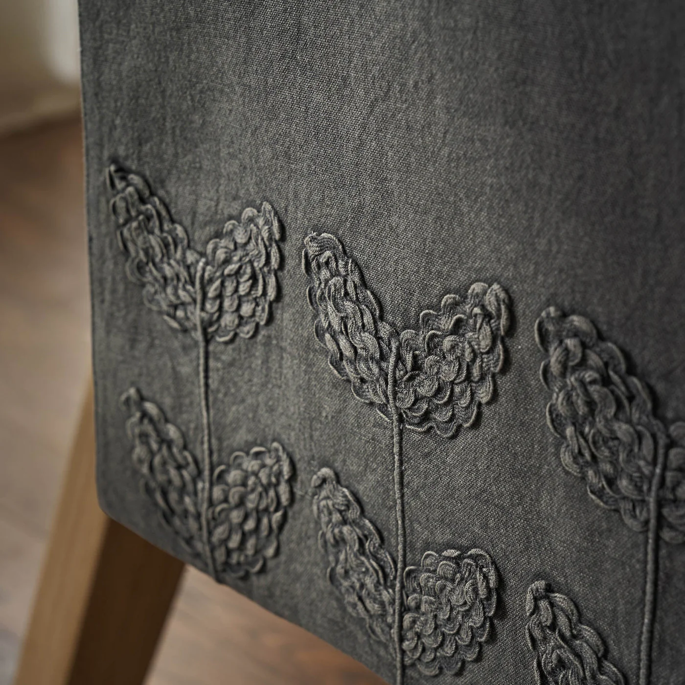 Eleanor Runner Γκρι στρωμένο σε τραπέζι