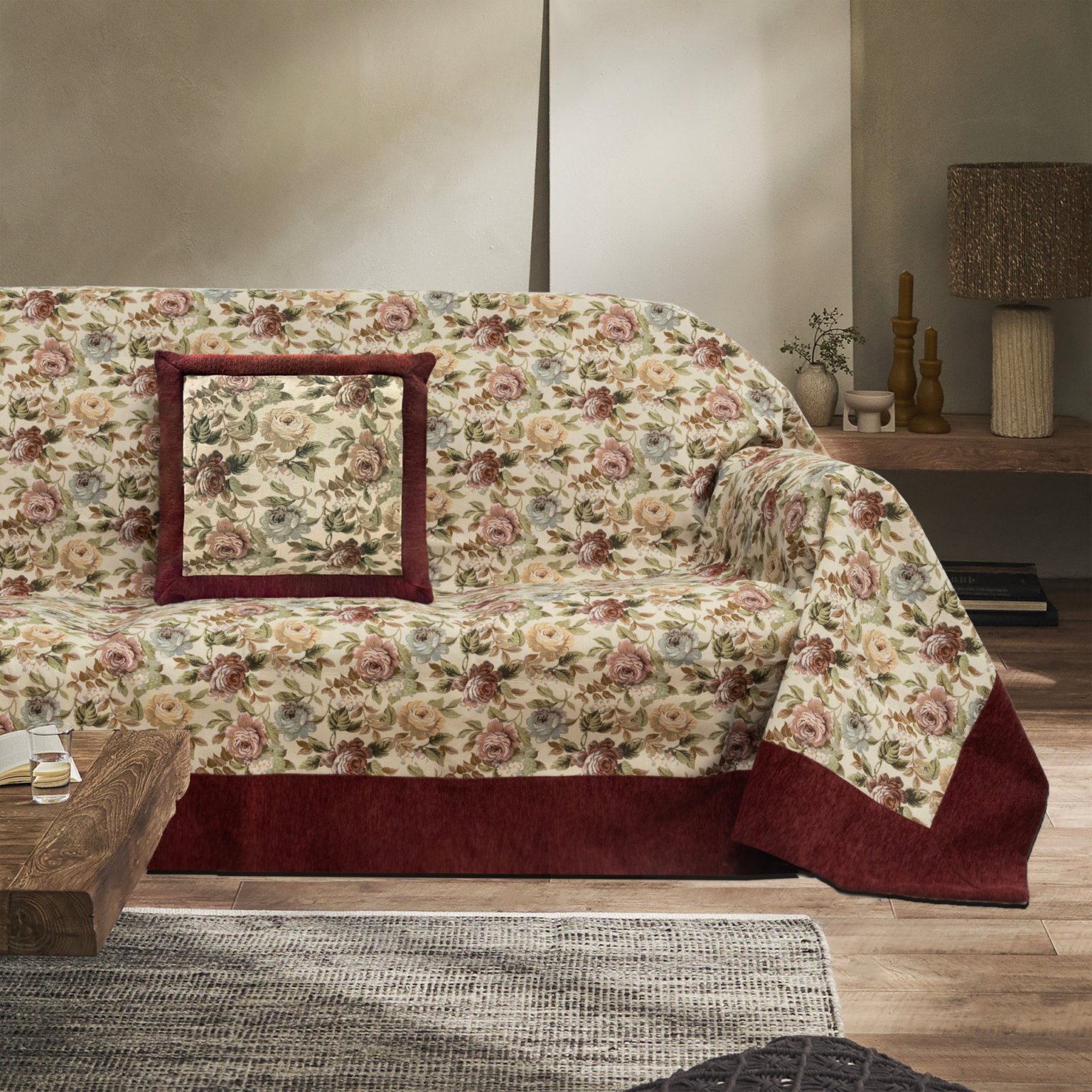PLS-TB2403 Σετ Ριχτάρια 2τμχ Burgundy στρωμένο σε καναπέ